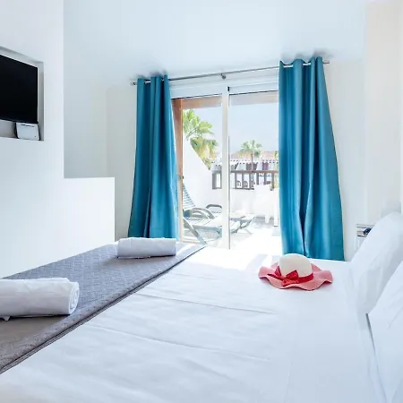 דירה 4008 Great Location In Americas, Sea Front!